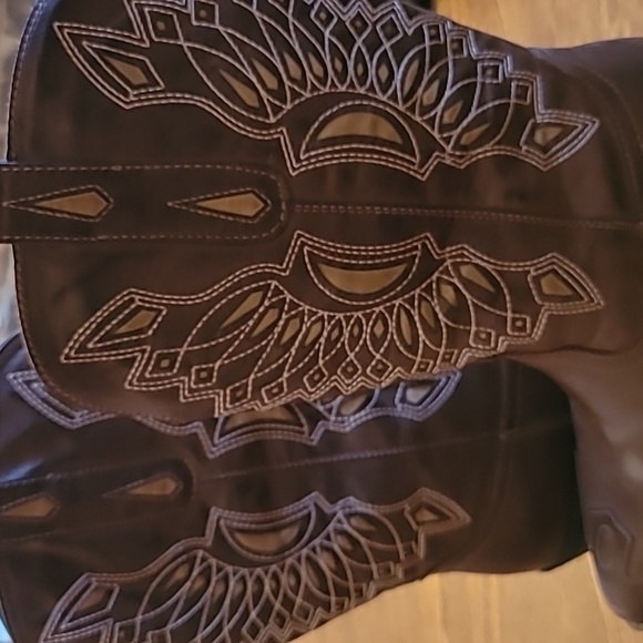 Coconuts by Matisse Black Textured Boots - Picture 4 of 4